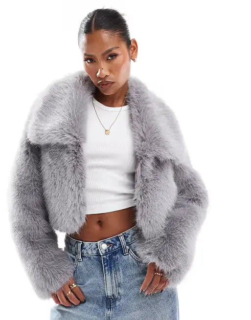 Cropped Faux Fur Jacket in Grey